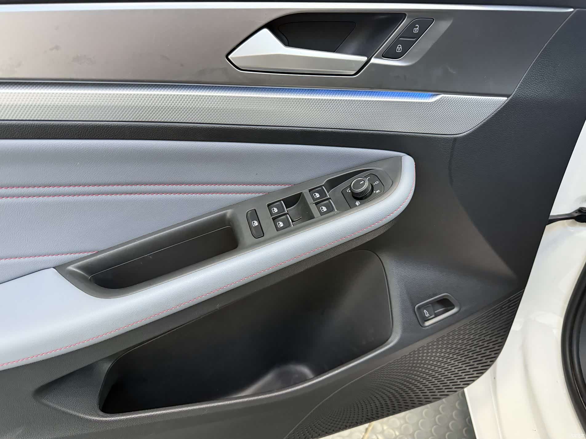 Volkswagen Lamando, 2022 15