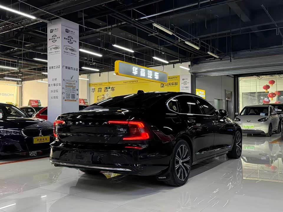 Volvo S90