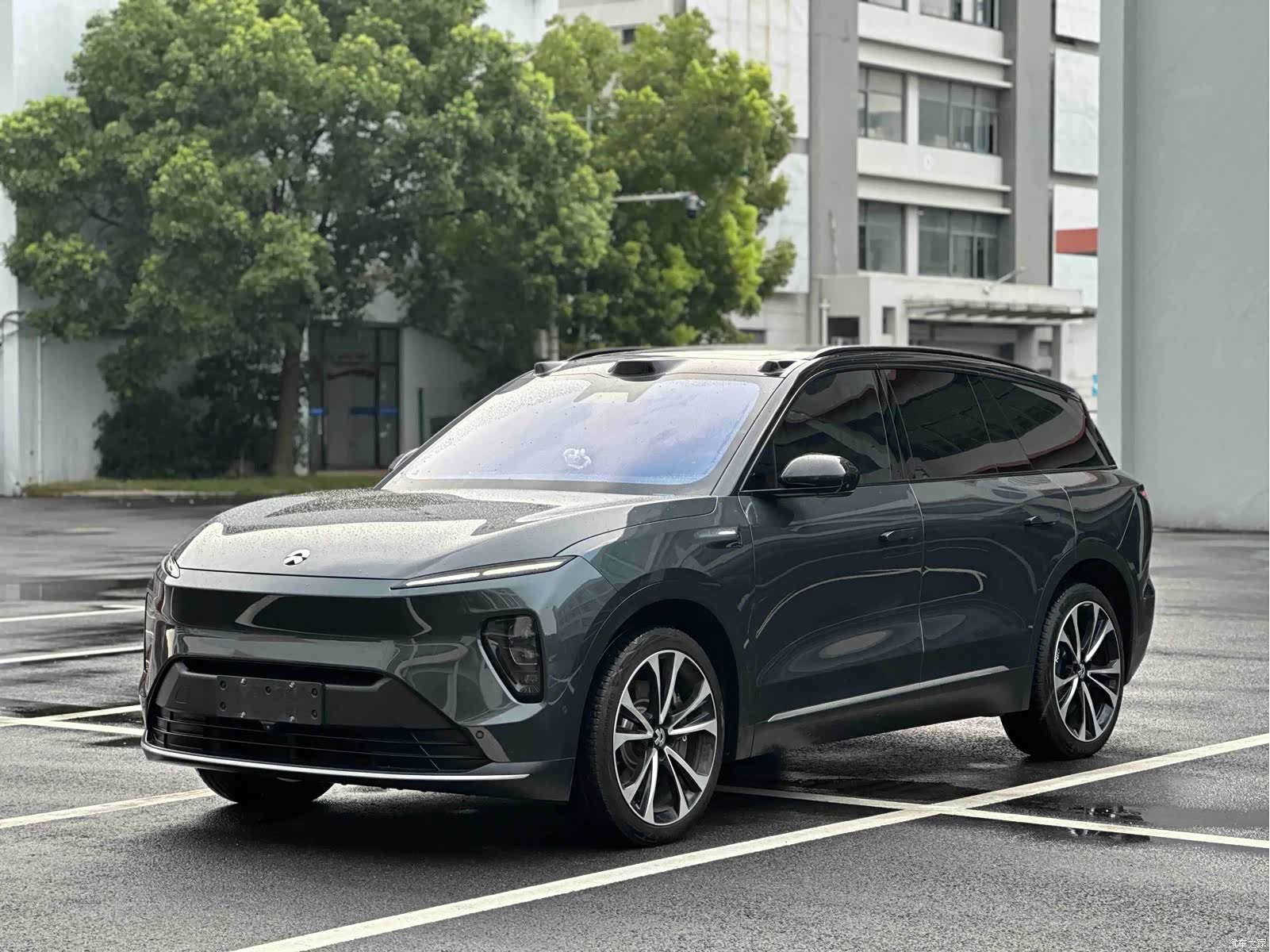 NIO ES8, 2024 1