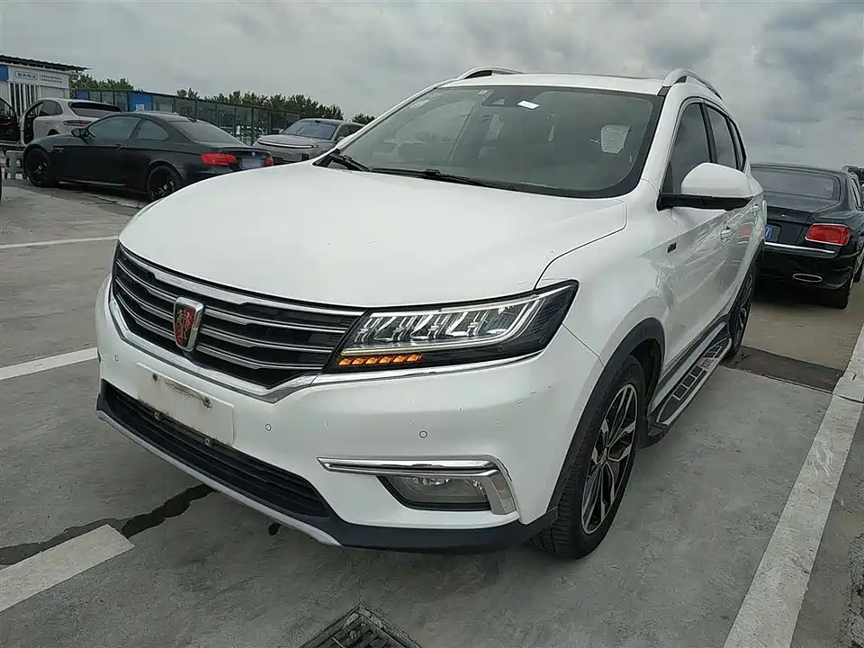 Roewe RX5