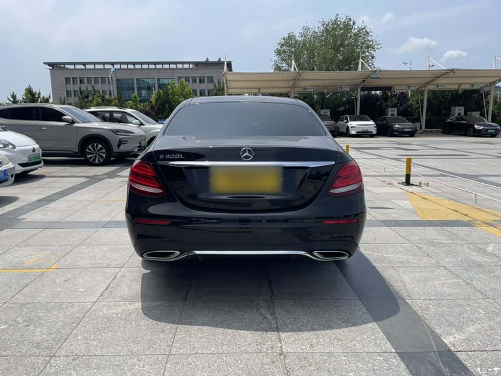 Mercedes-Benz E-Class, 2018 8