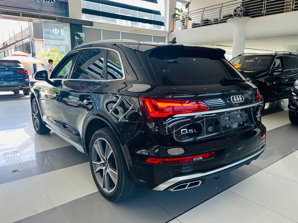 Audi Q5L Audi Q5L