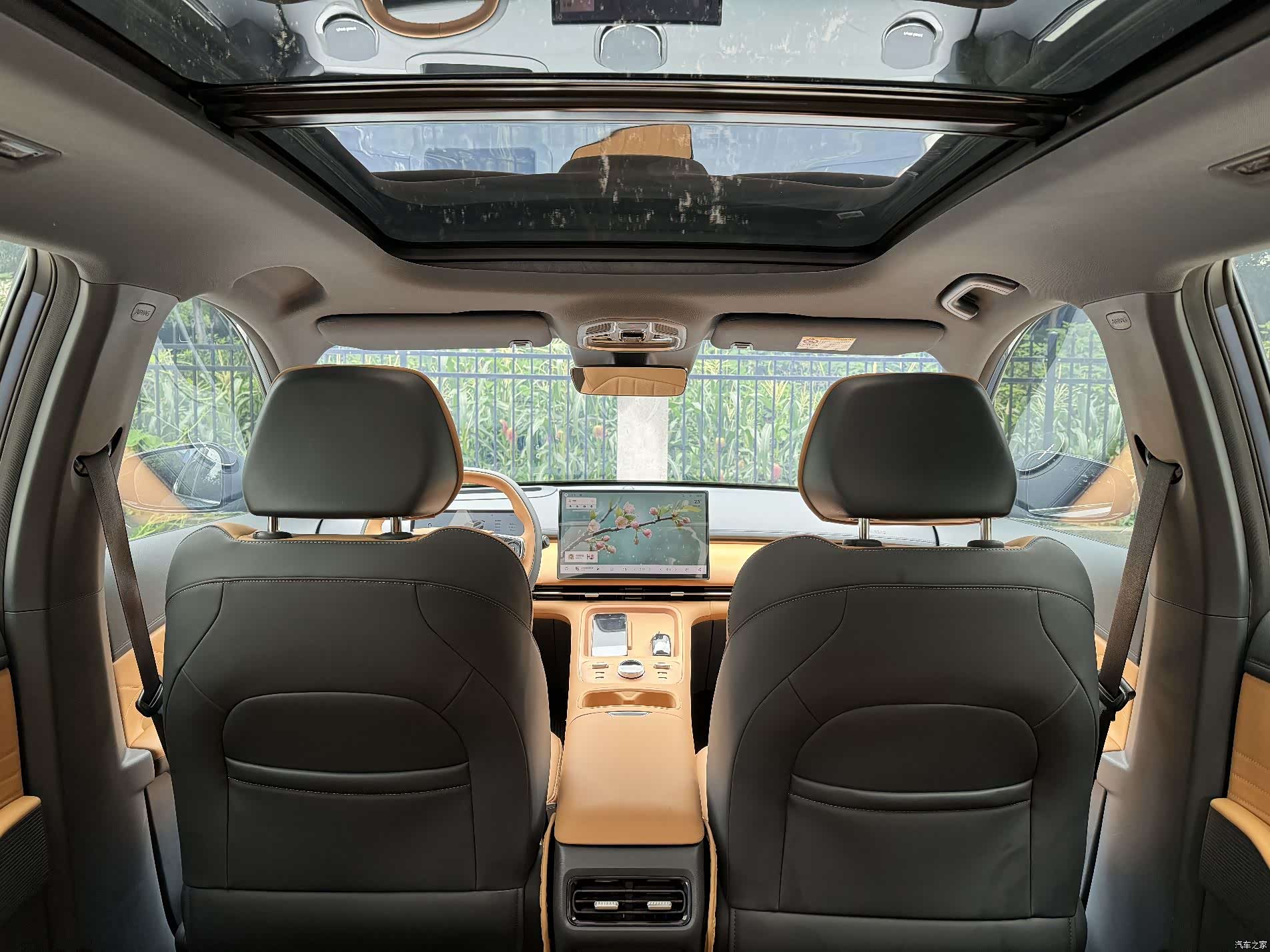 Geely 7, 2025 16