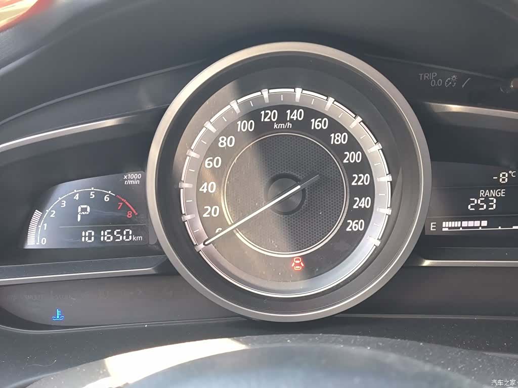 Mazda CX-4, 2016 3