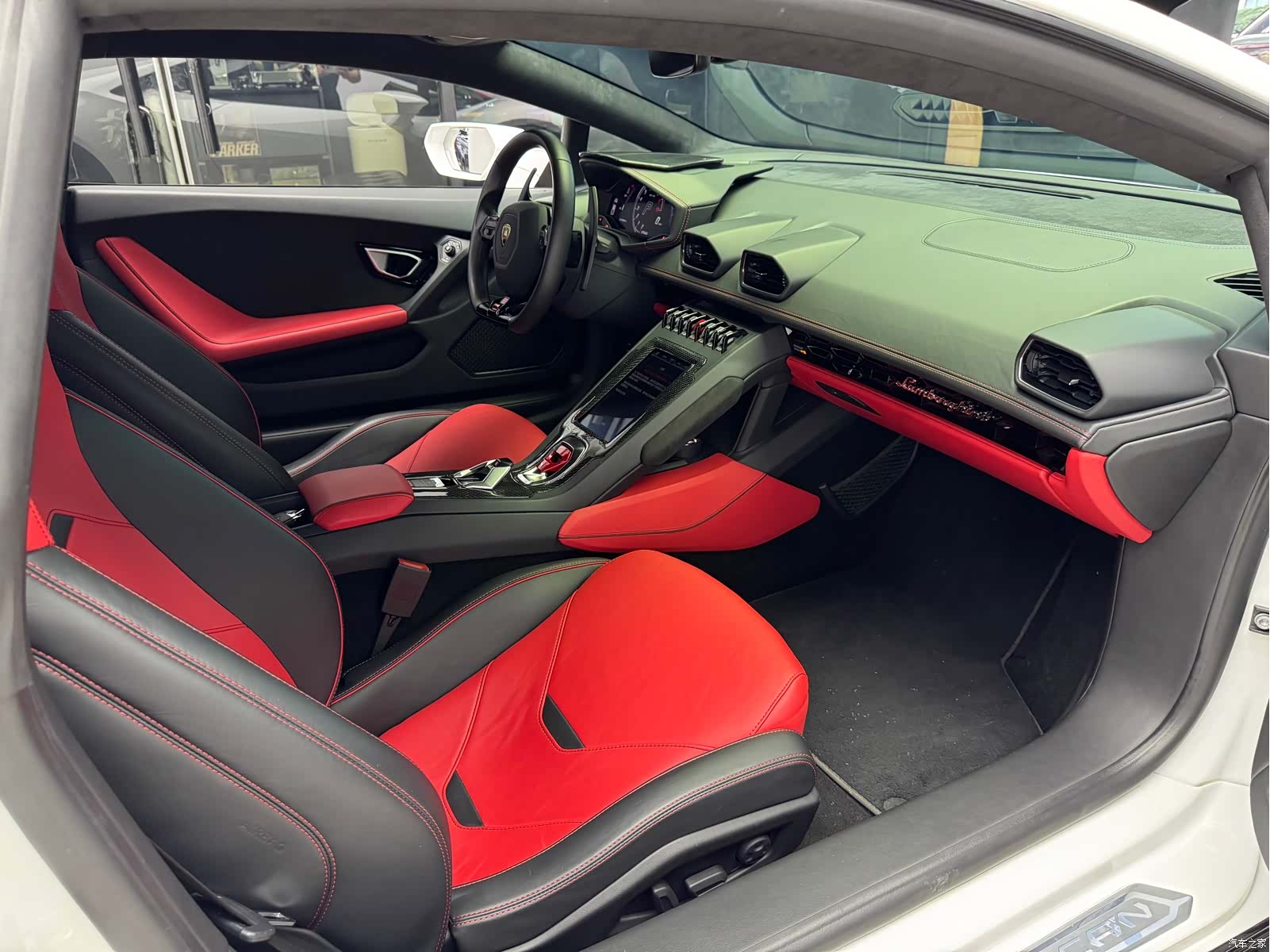 Lamborghini Huracán, 2022 14