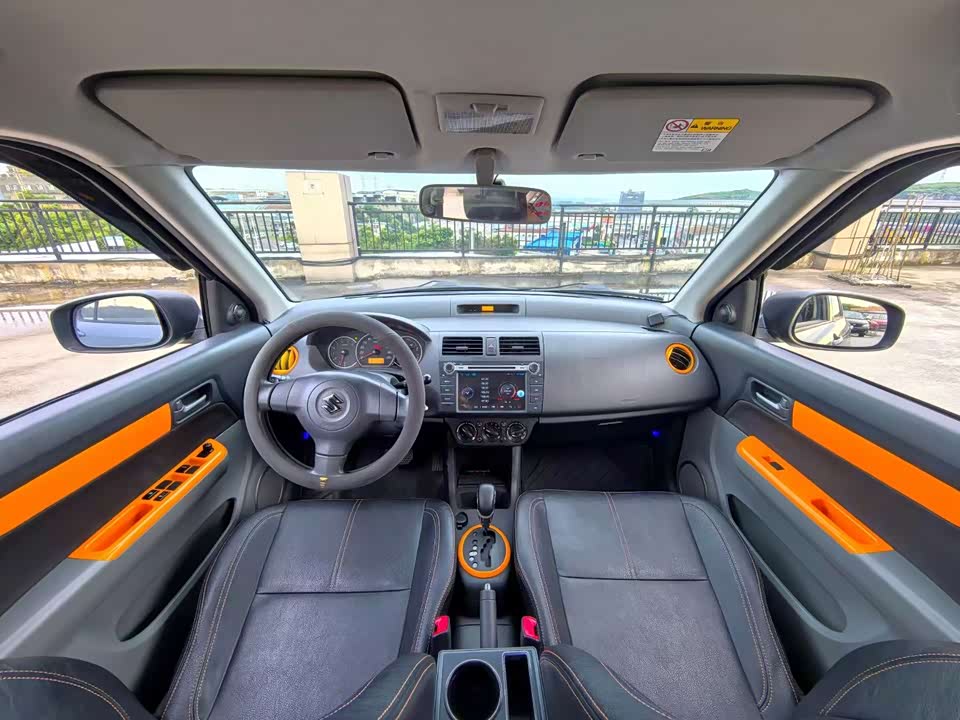 Suzuki Swift Suzuki Swift