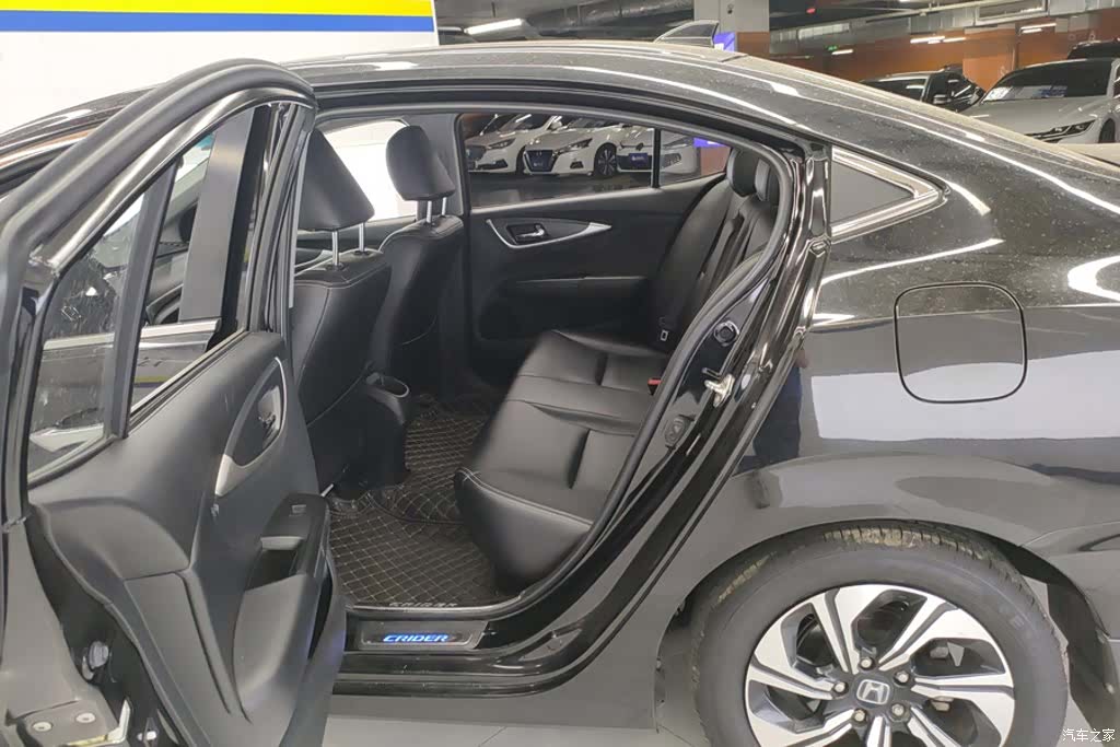 Honda Crider, 2017 11