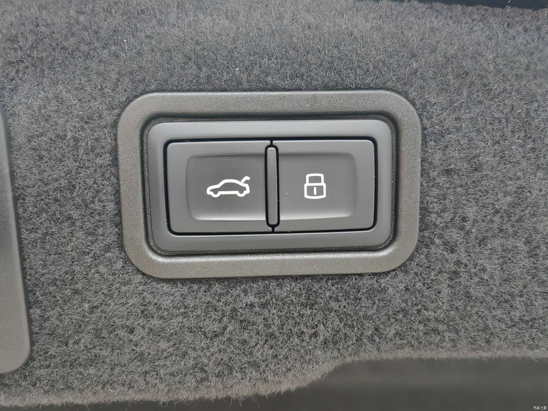 Audi A8L, 2025 22