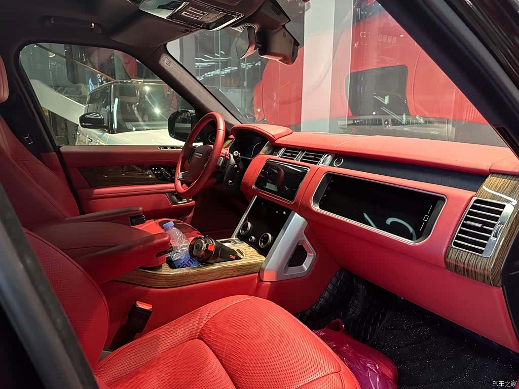Land Rover Range Rover, 2019 10