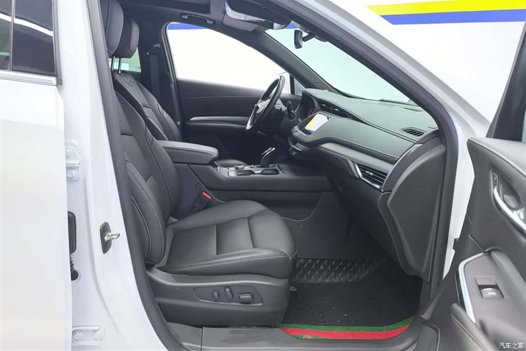 Cadillac XT4, 2021 8