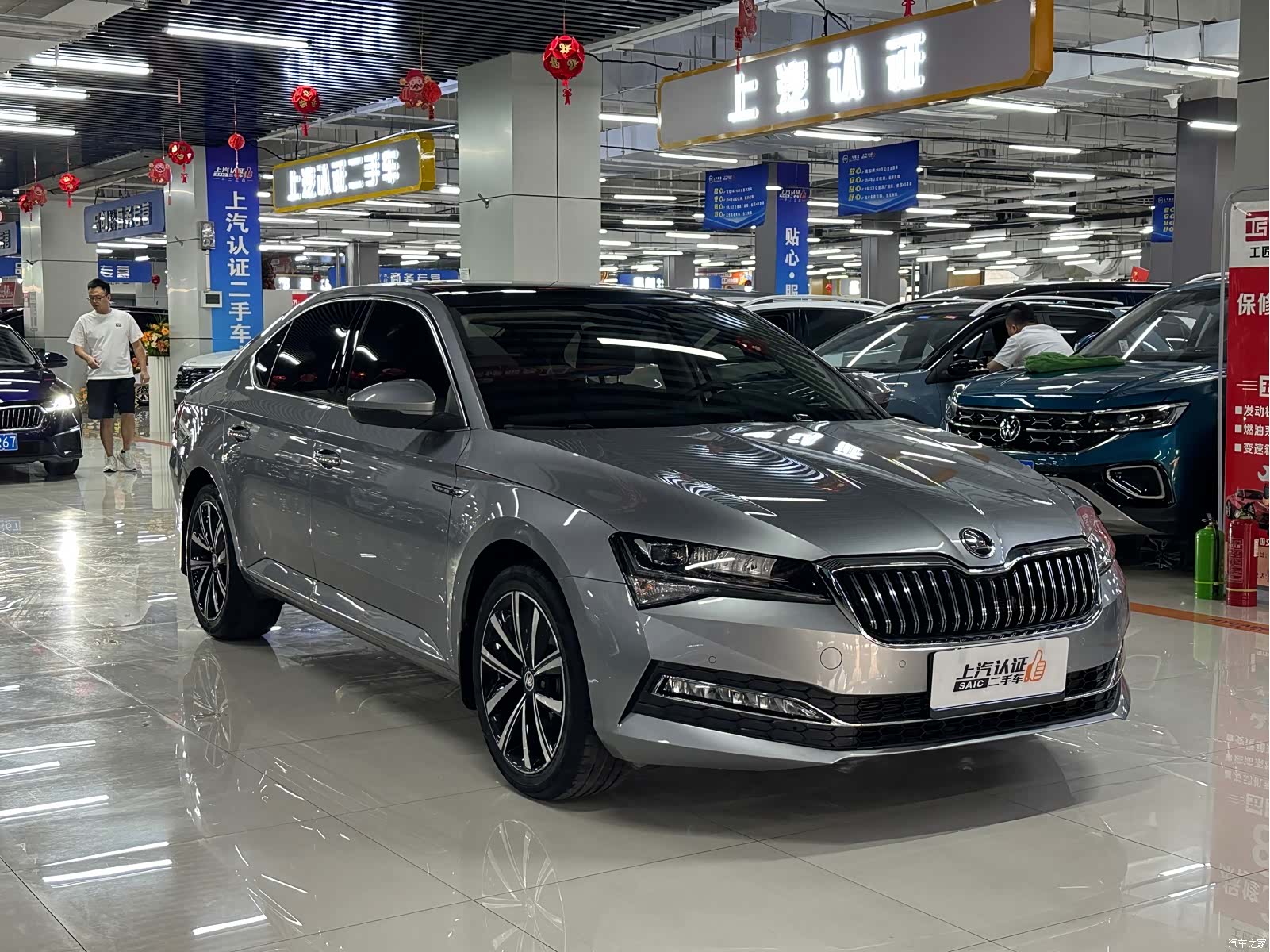 Skoda Superb, 2023 3