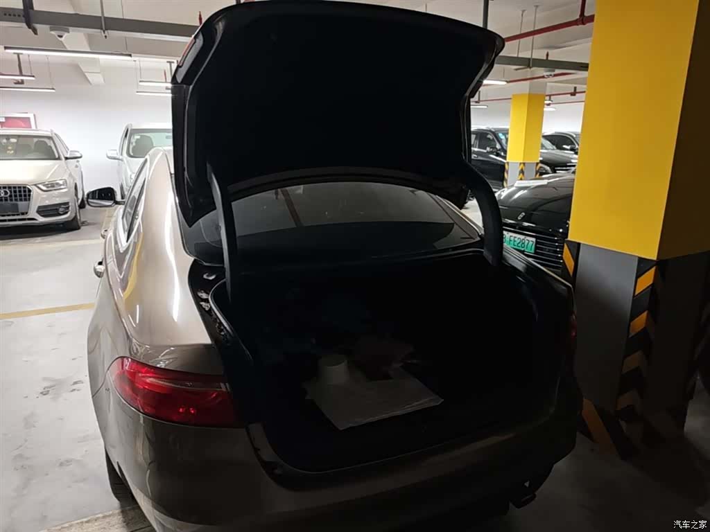 Jaguar XF, 2016 19