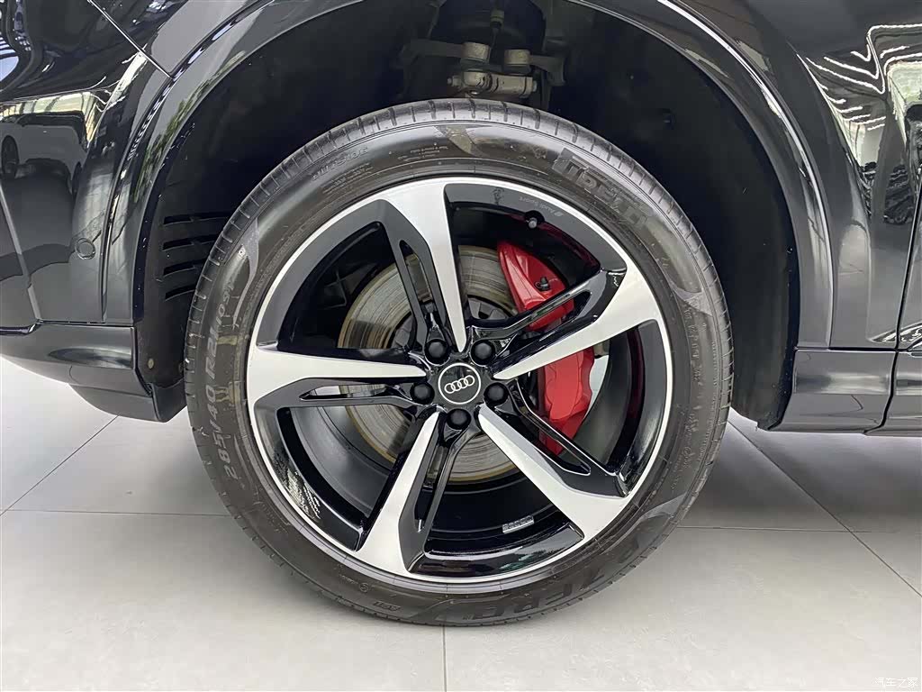 Audi Q7, 2022 37