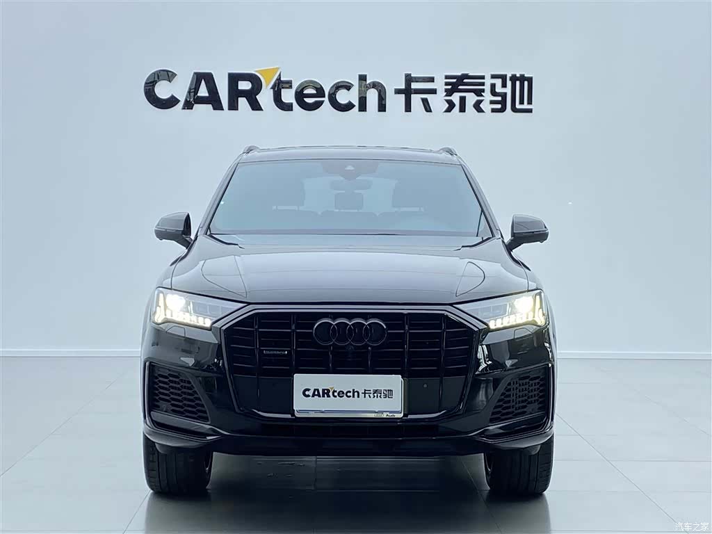 Audi Q7, 2022 2