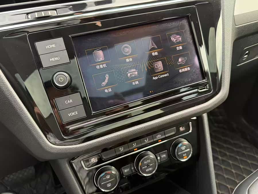 Volkswagen Tiguan L 2019, фото 14