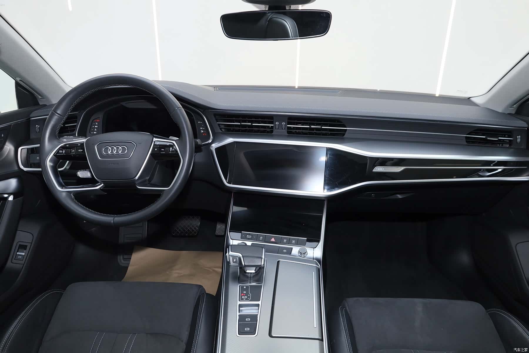 Audi A7L, 2024 16