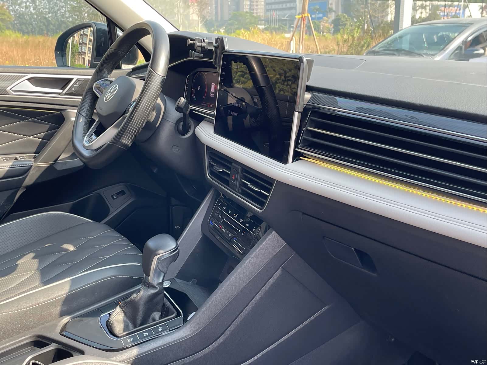 Volkswagen Tiguan L, 2021 16