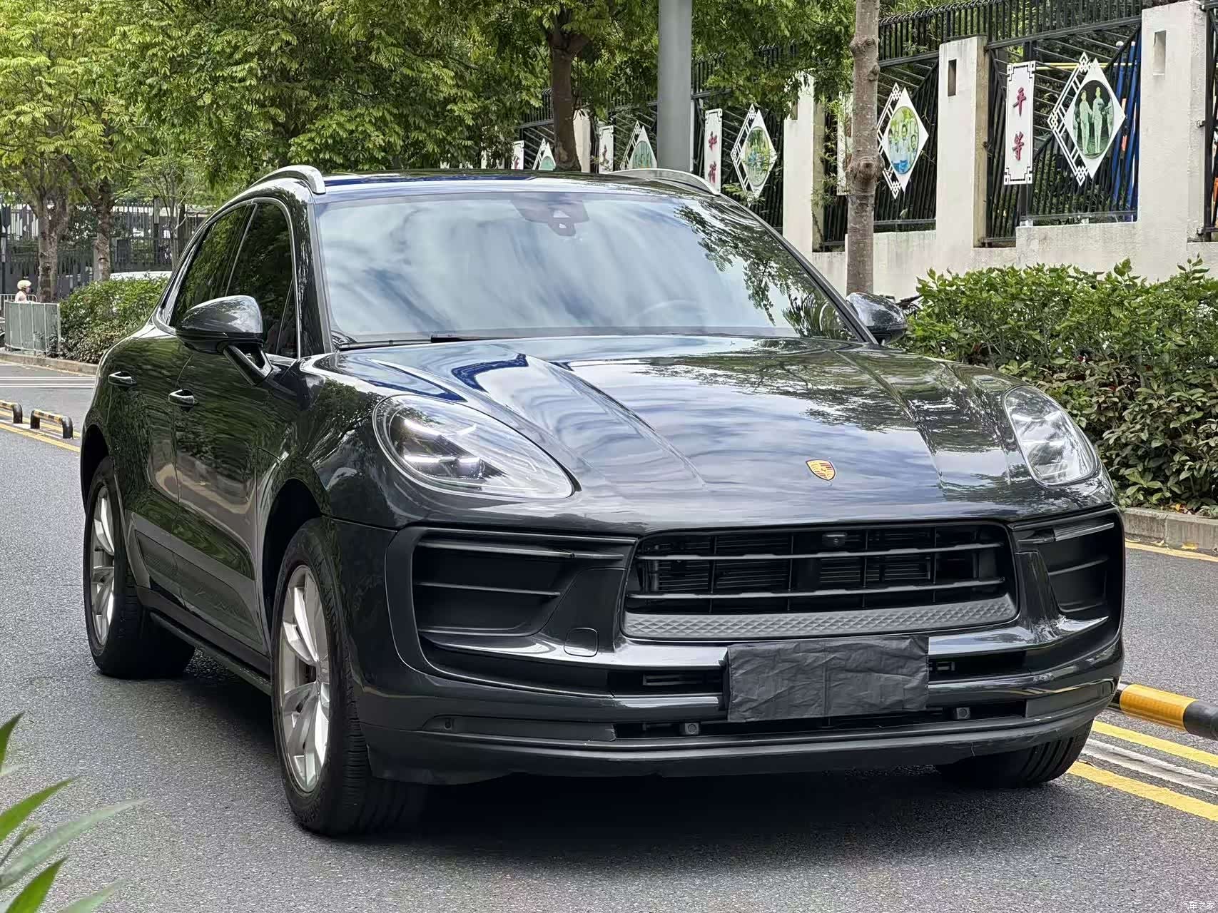 Porsche Macan, 2022 3