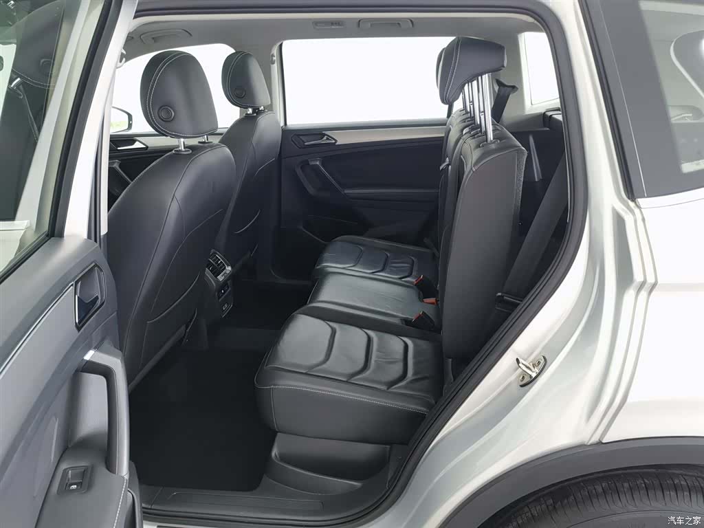 Volkswagen Tiguan L, 2018 15