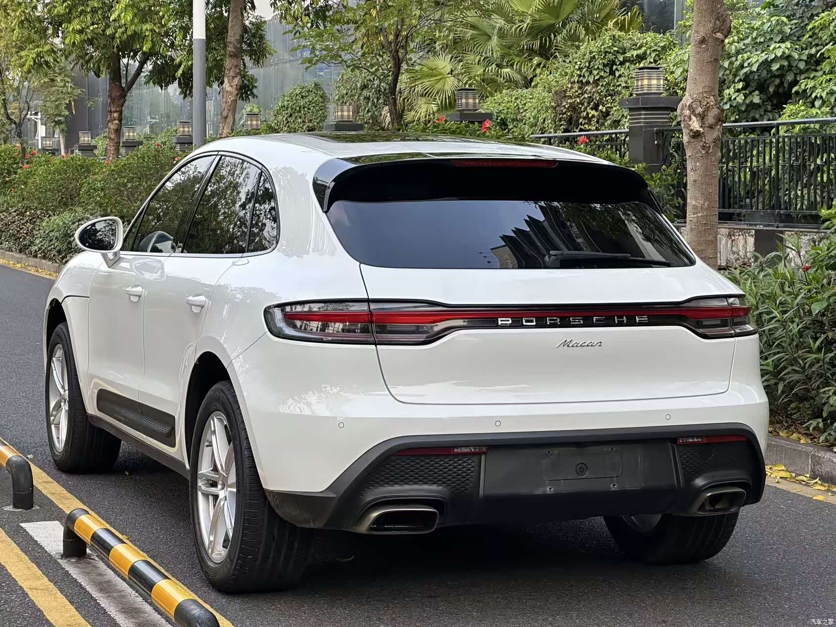 Porsche Macan, 2022 9