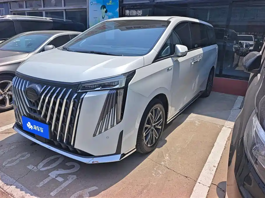 Trumpchi Trumpchi M8