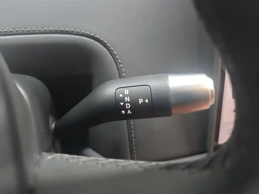 Li Auto Ideal L8