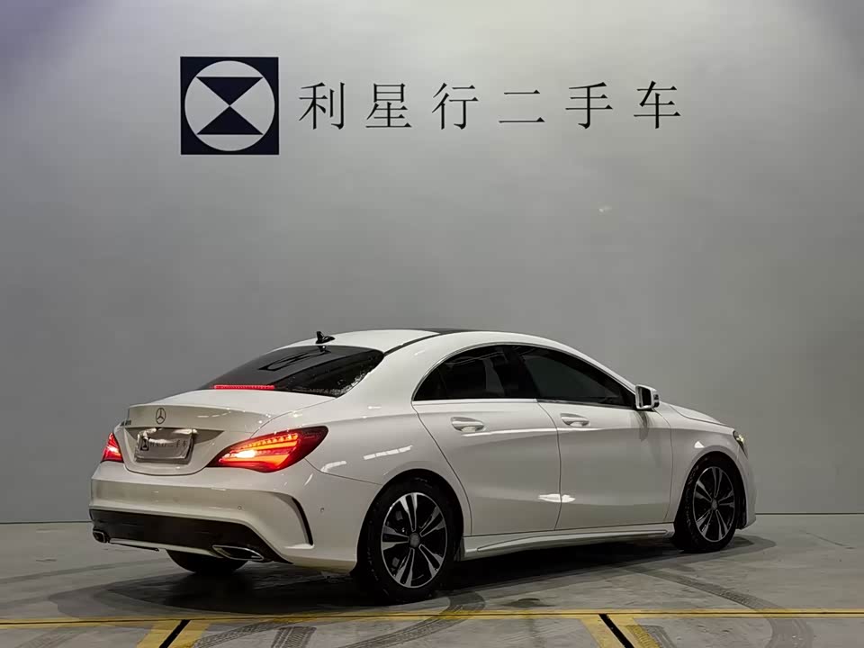 Mercedes-Benz CLA