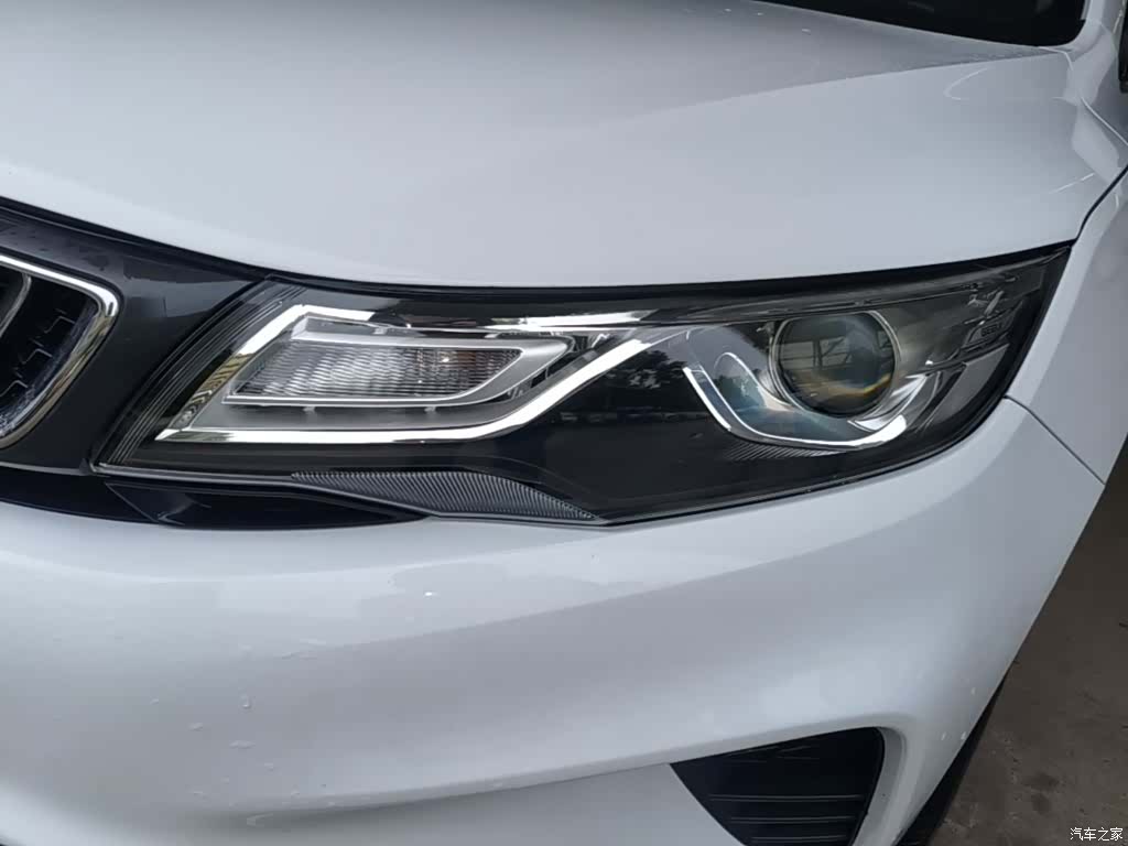 Geely Emgrand, 2019 24