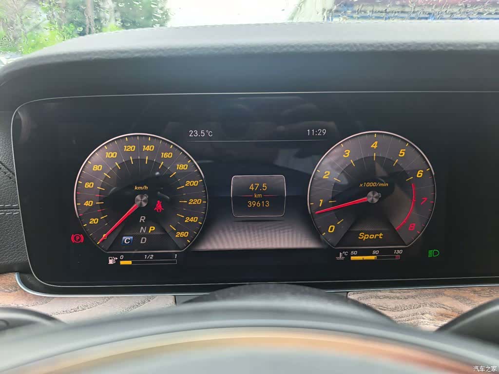 Mercedes-Benz E-Class, 2018 8