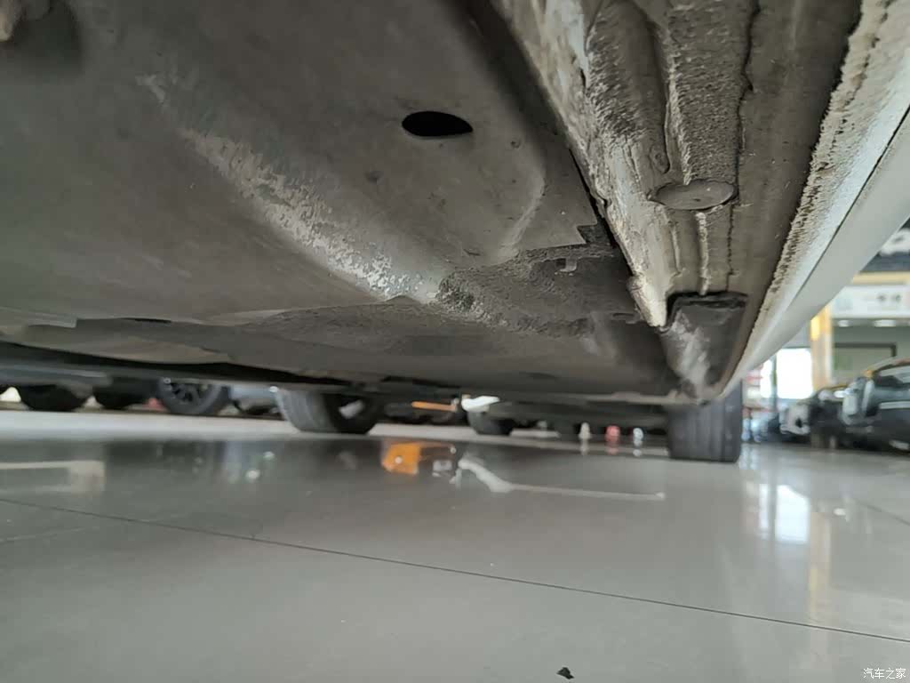 Audi A4L, 2019 22