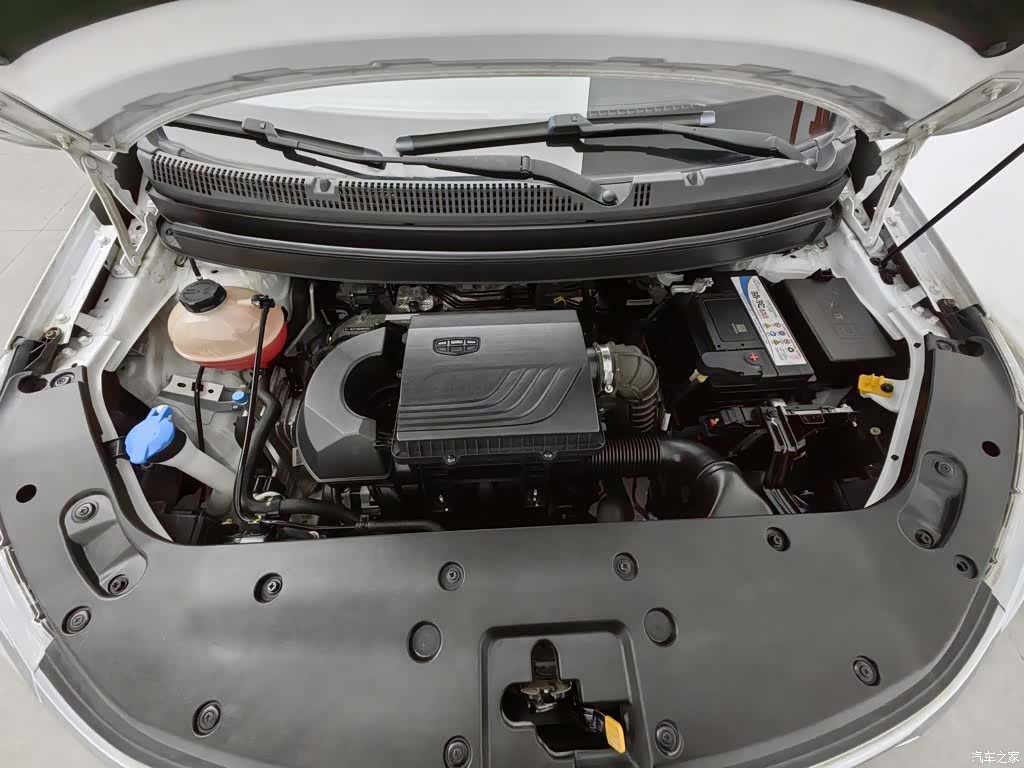 Geely X3, 2021 6