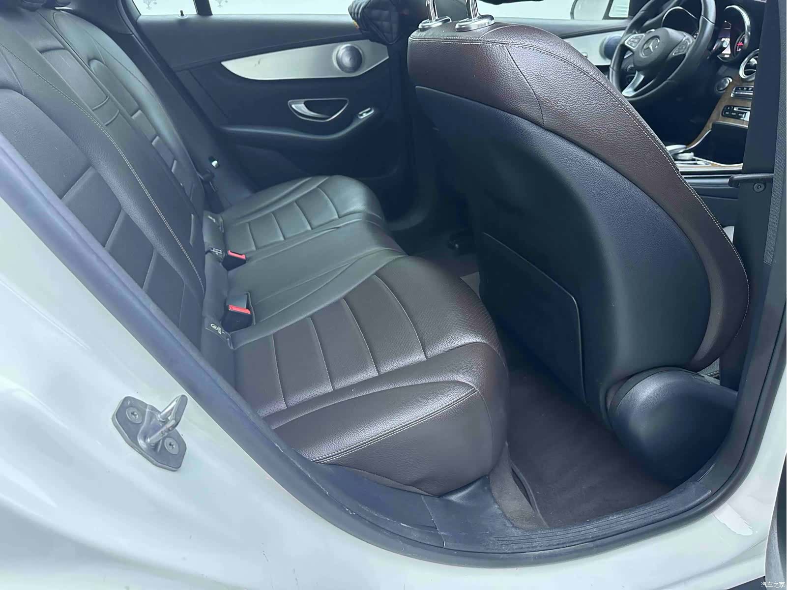 Mercedes-Benz GLC, 2016 9