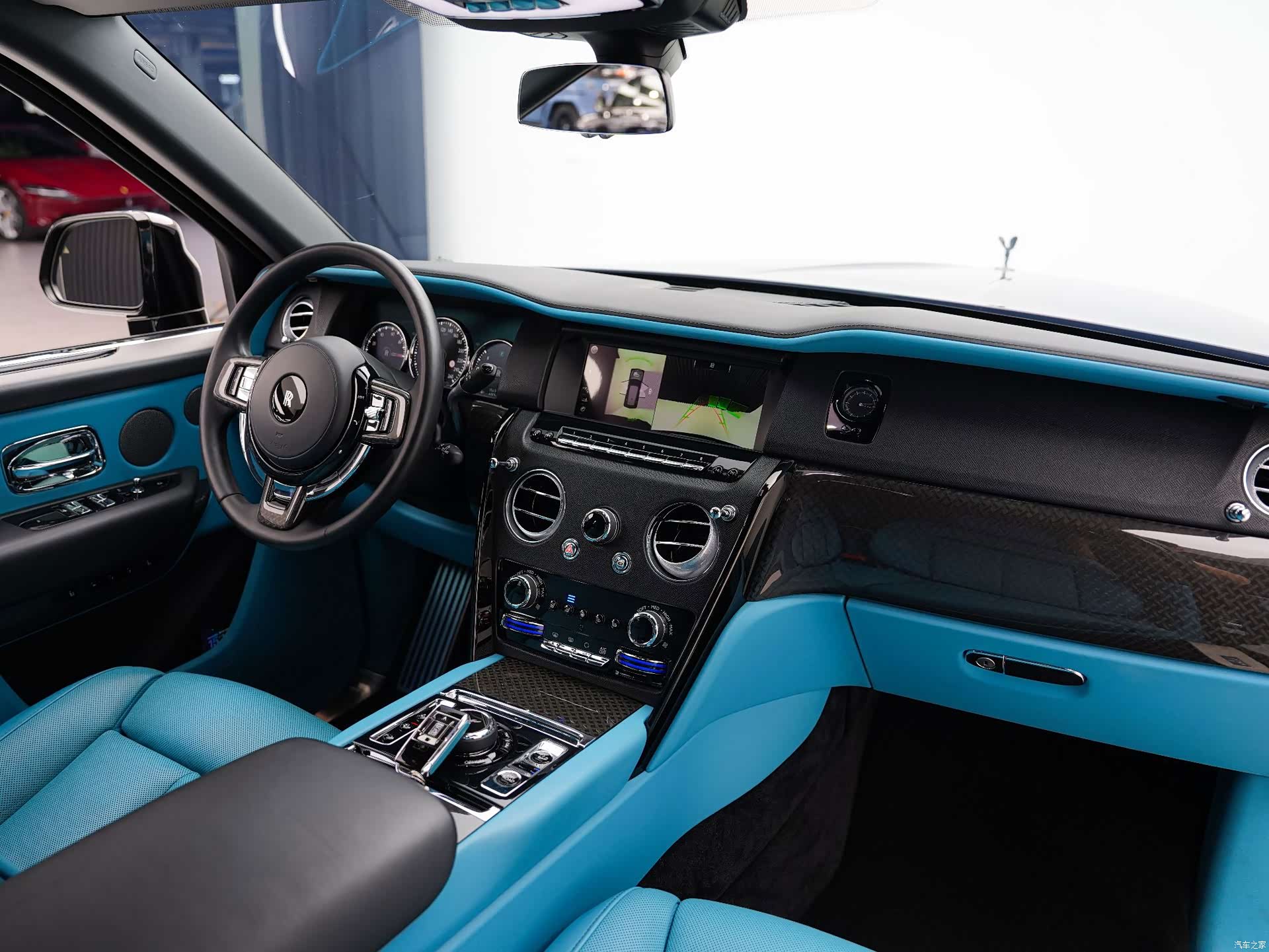 Rolls-Royce Cullinan, 2021 7