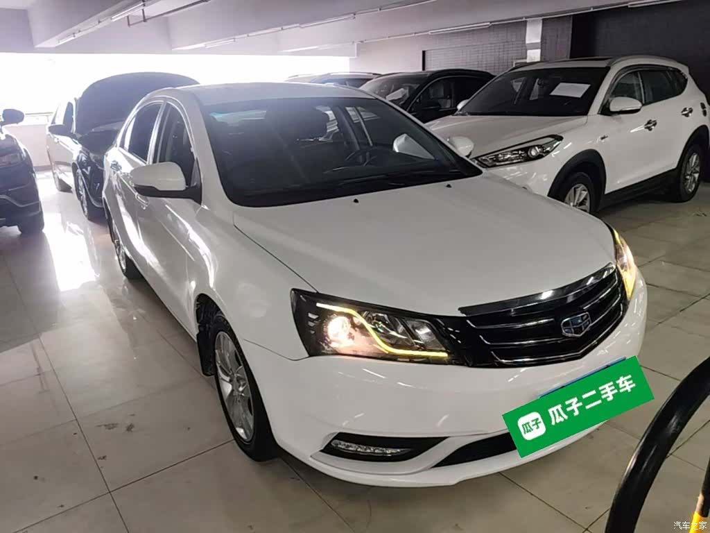 Geely Emgrand, 2016 4
