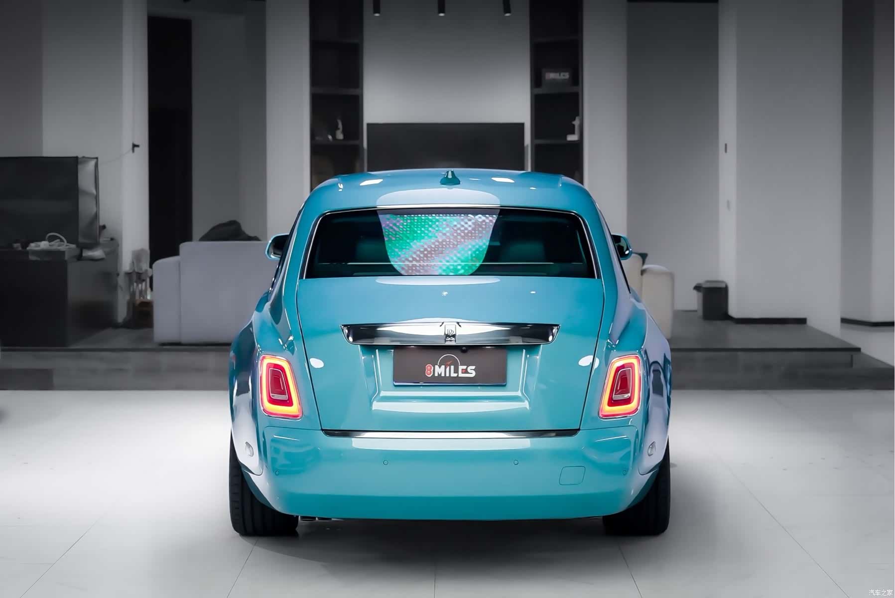 Rolls-Royce Phantom, 2020 3