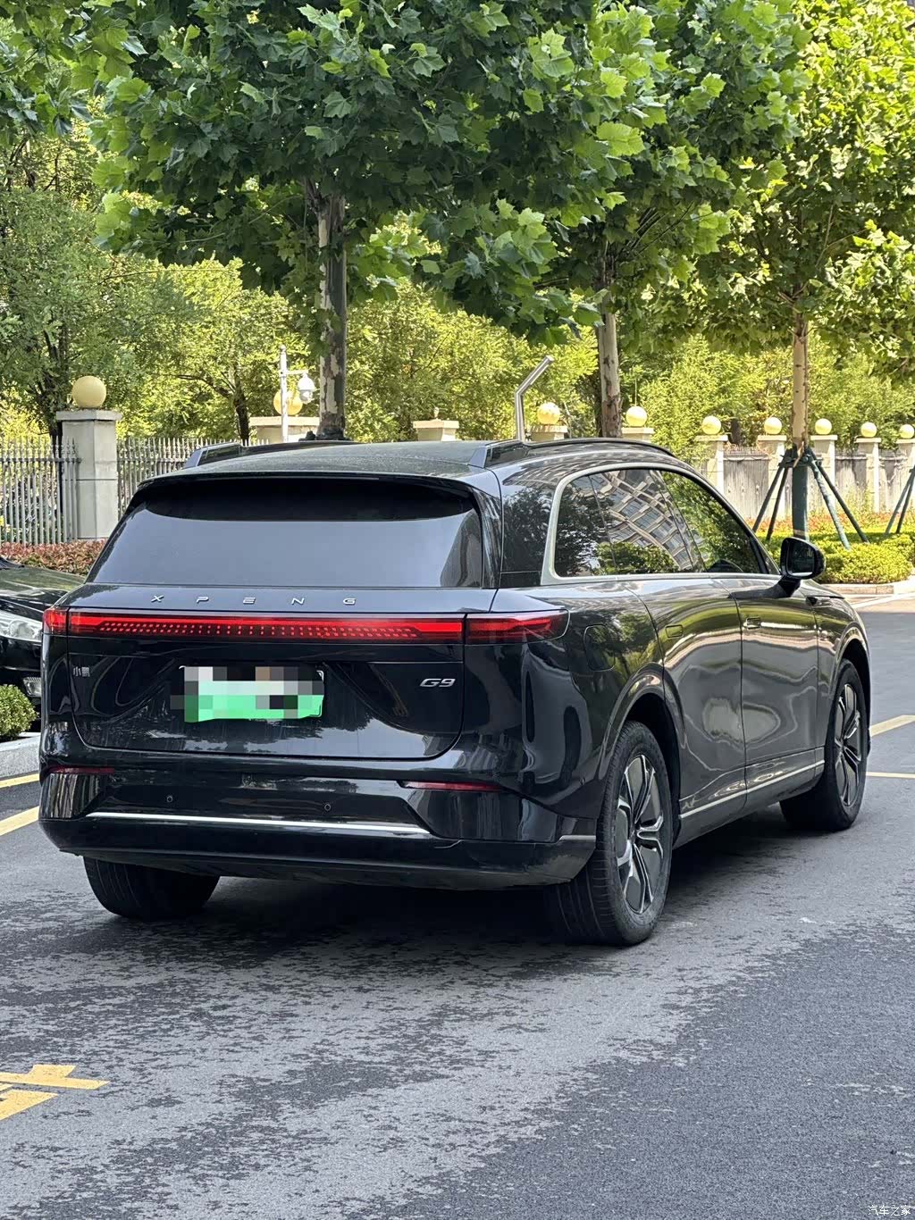 Xpeng G9, 2023 7