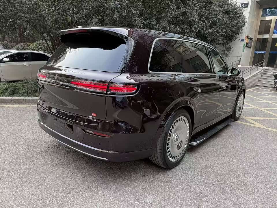 VOYAH Lan Tu Taishan