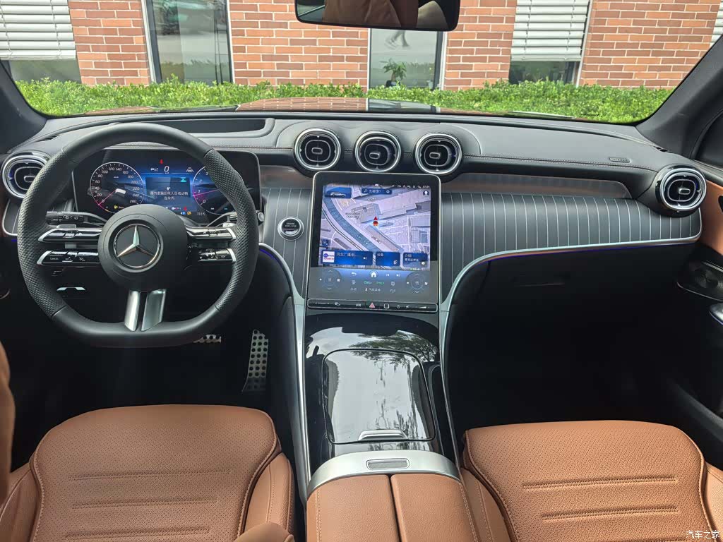 Mercedes-Benz GLC, 2025 14