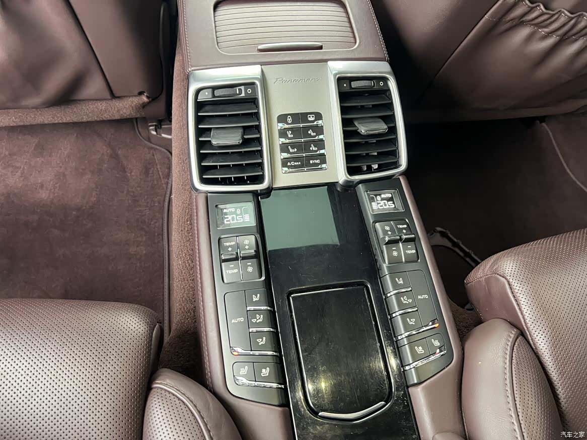 Porsche Panamera, 2015 11