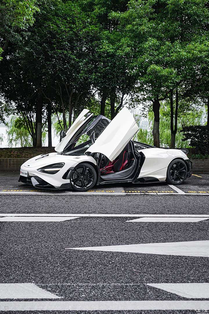 McLaren 720S, 2019 2