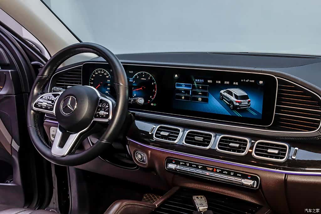Mercedes-Benz GLE, 2022 27