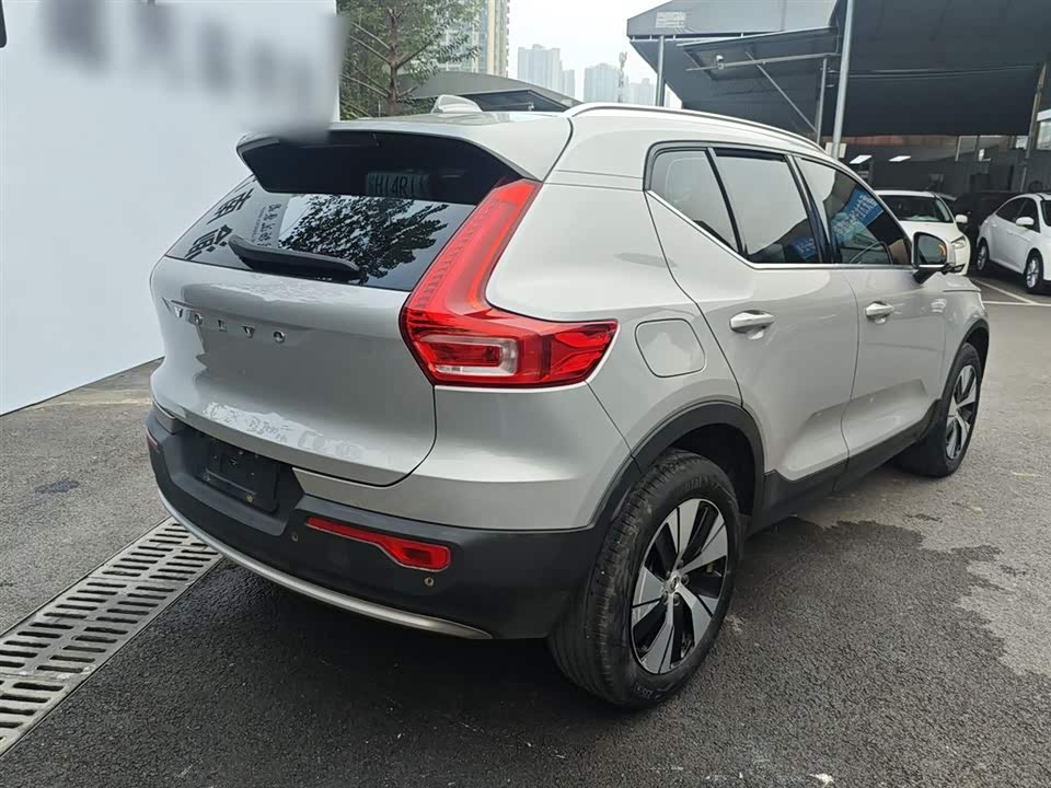 Volvo XC40