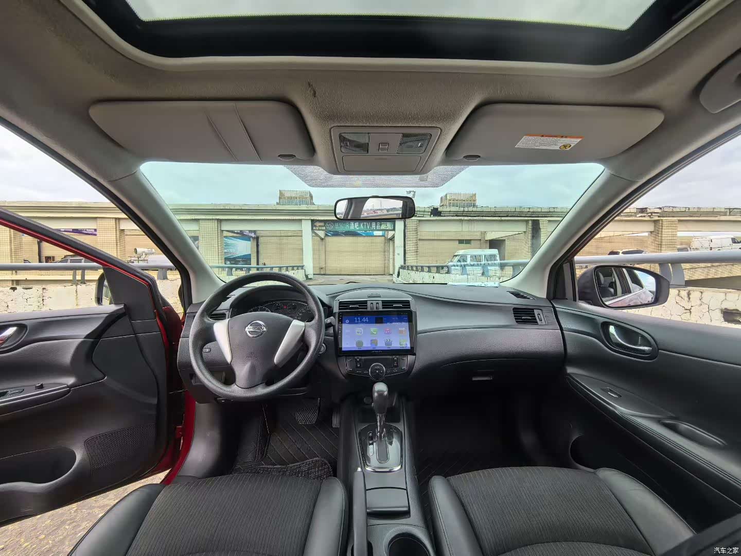 Nissan Tiida, 2012 9