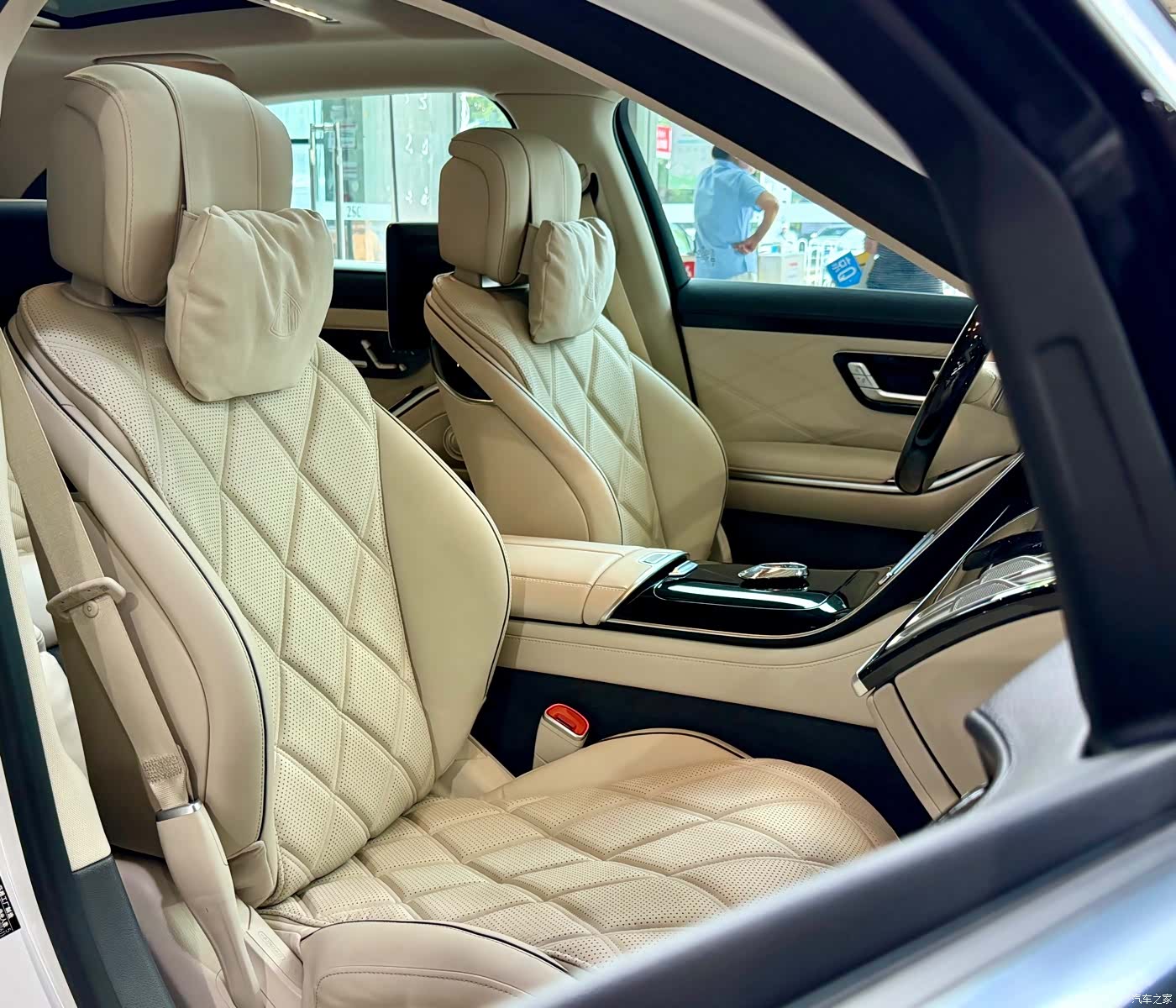 Maybach S-Class, 2024 26