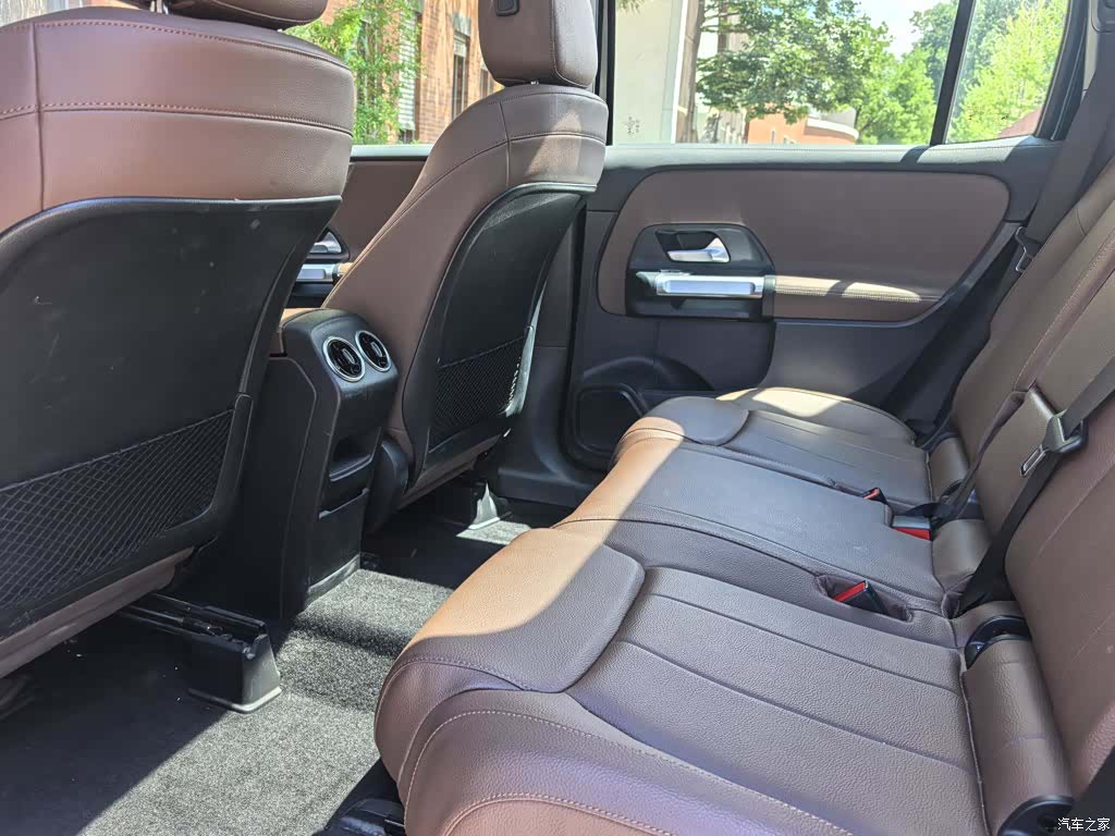 Mercedes-Benz GLB, 2020 8