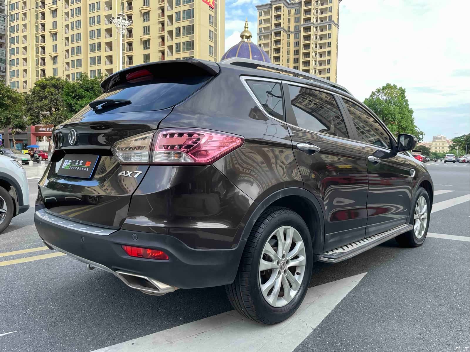 DongFeng AX7, 2015 16