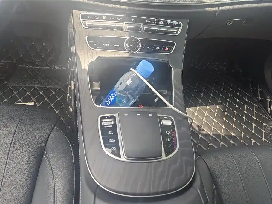 Mercedes-Benz E-class Mercedes-Benz E-class