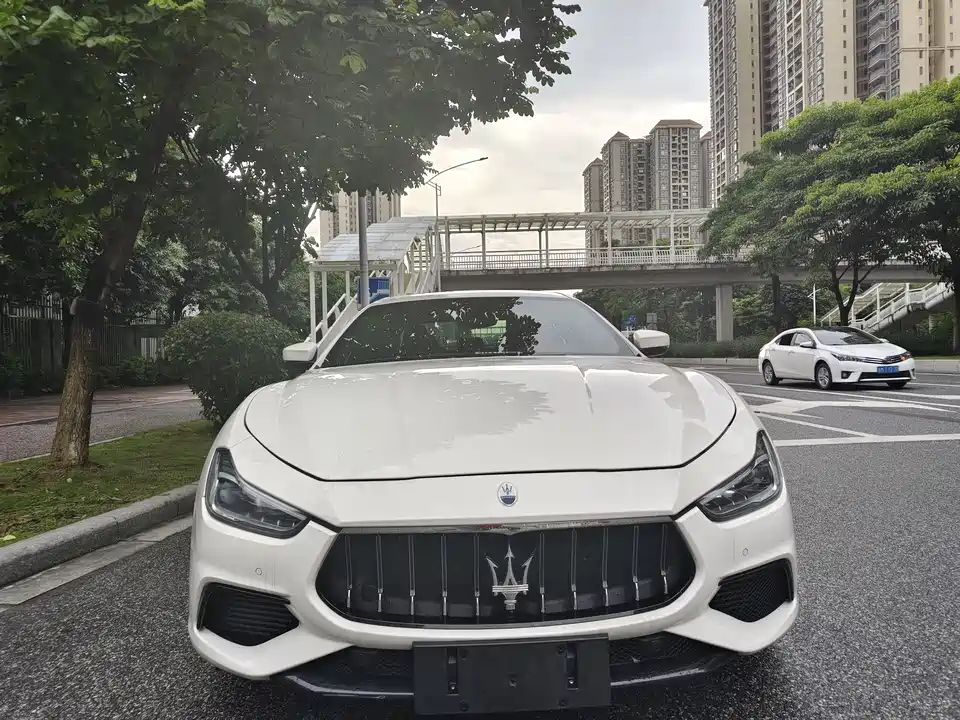 Maserati Ghibli