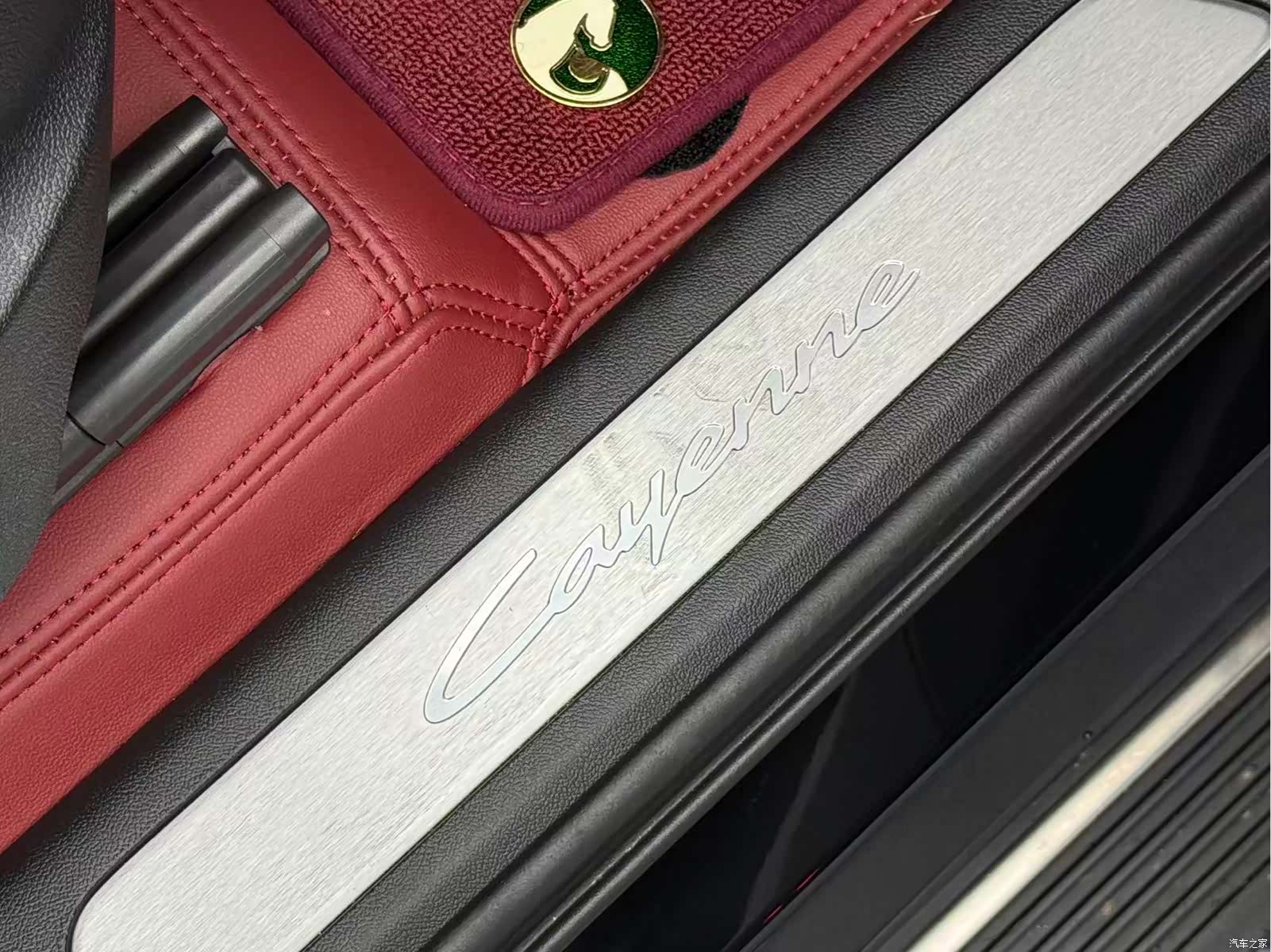 Porsche Cayenne, 2024 11