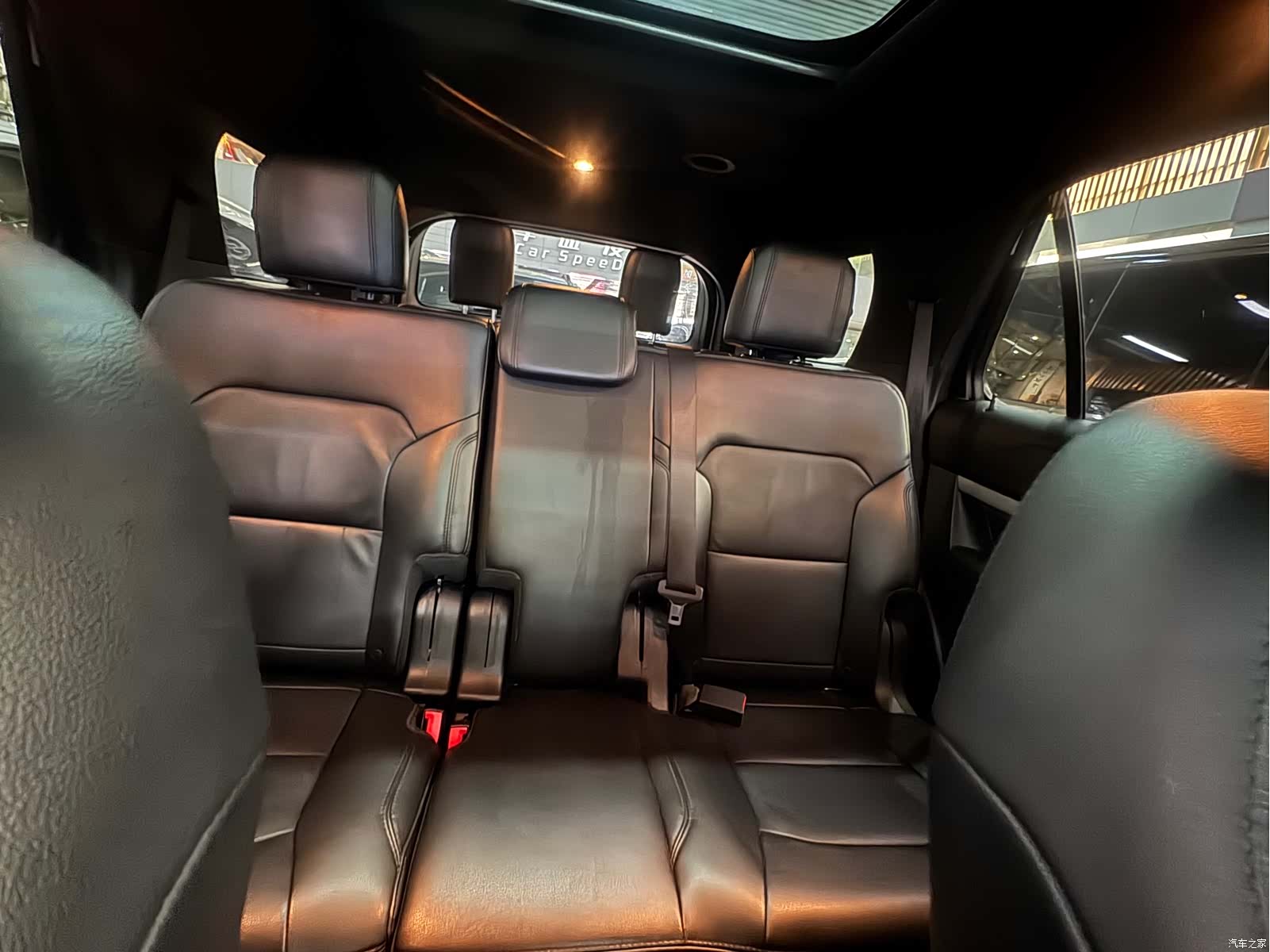 Ford Explorer, 2016 22